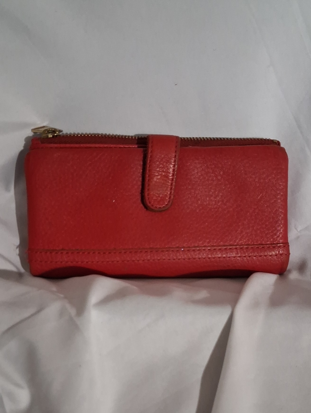 Fossil Red Leather Zip Continental Wallet